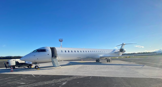 Cityjet adds second CRJ1000