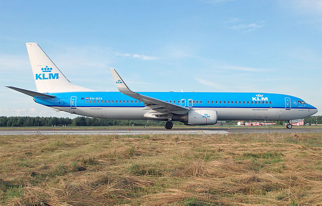 KLM operates one-time Dublin Boeing 737-900 service